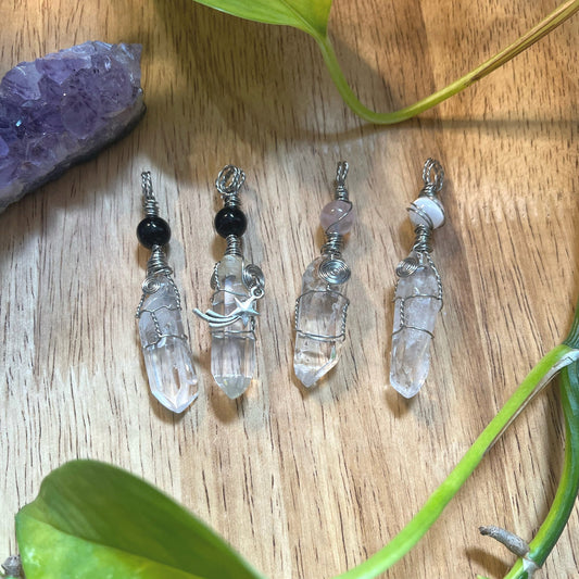 Wire Wrapped Pendant, Clear Quartz Pendant, Chunky Crystal Pendant, Wire Wrapped Pendant Necklace Gift, Healing Boho Crystal Necklace.