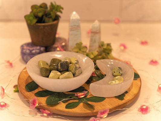 Green Serpentine Tumbled Crystal Stone, Serpentine Crystals, All Chakras Healing Crystal, Chakra Clearing Stone, Kundalini Stone, Meditation